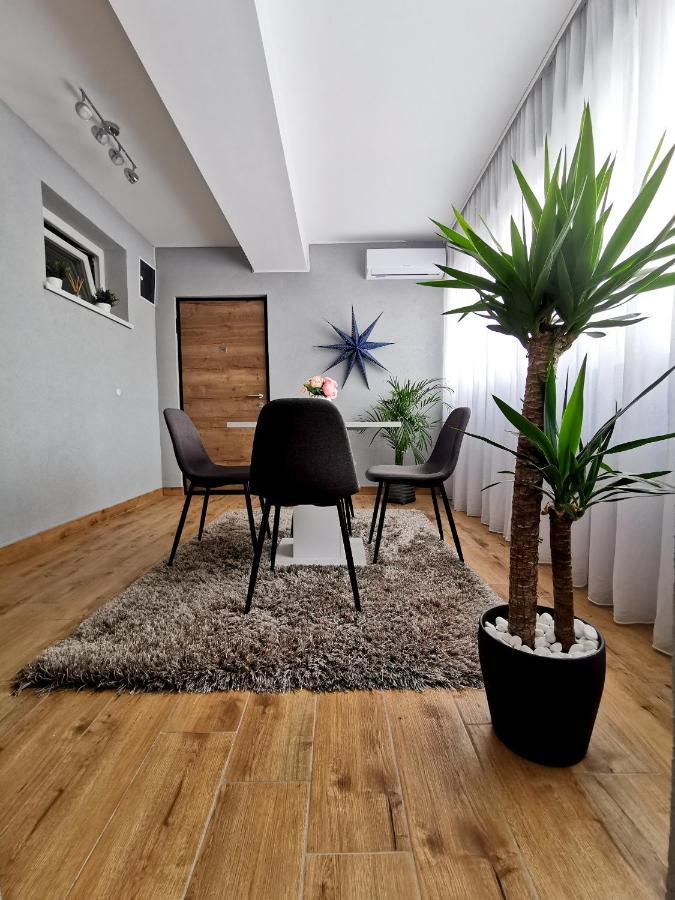 Canti Apartments Novi Sad Exteriör bild